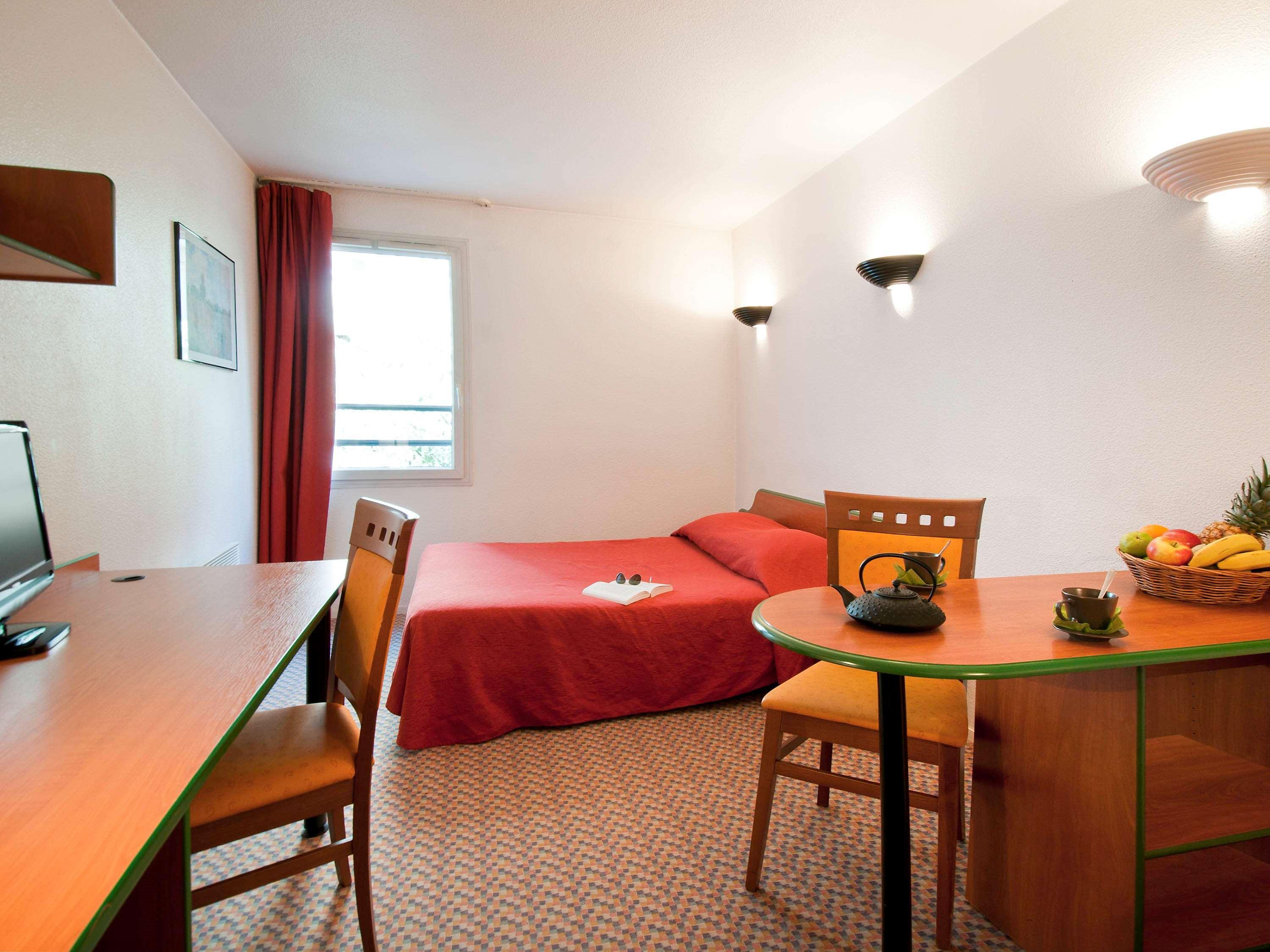 Aparthotel Adagio Access La Defense - Leonard De Vinci Courbevoie Kültér fotó
