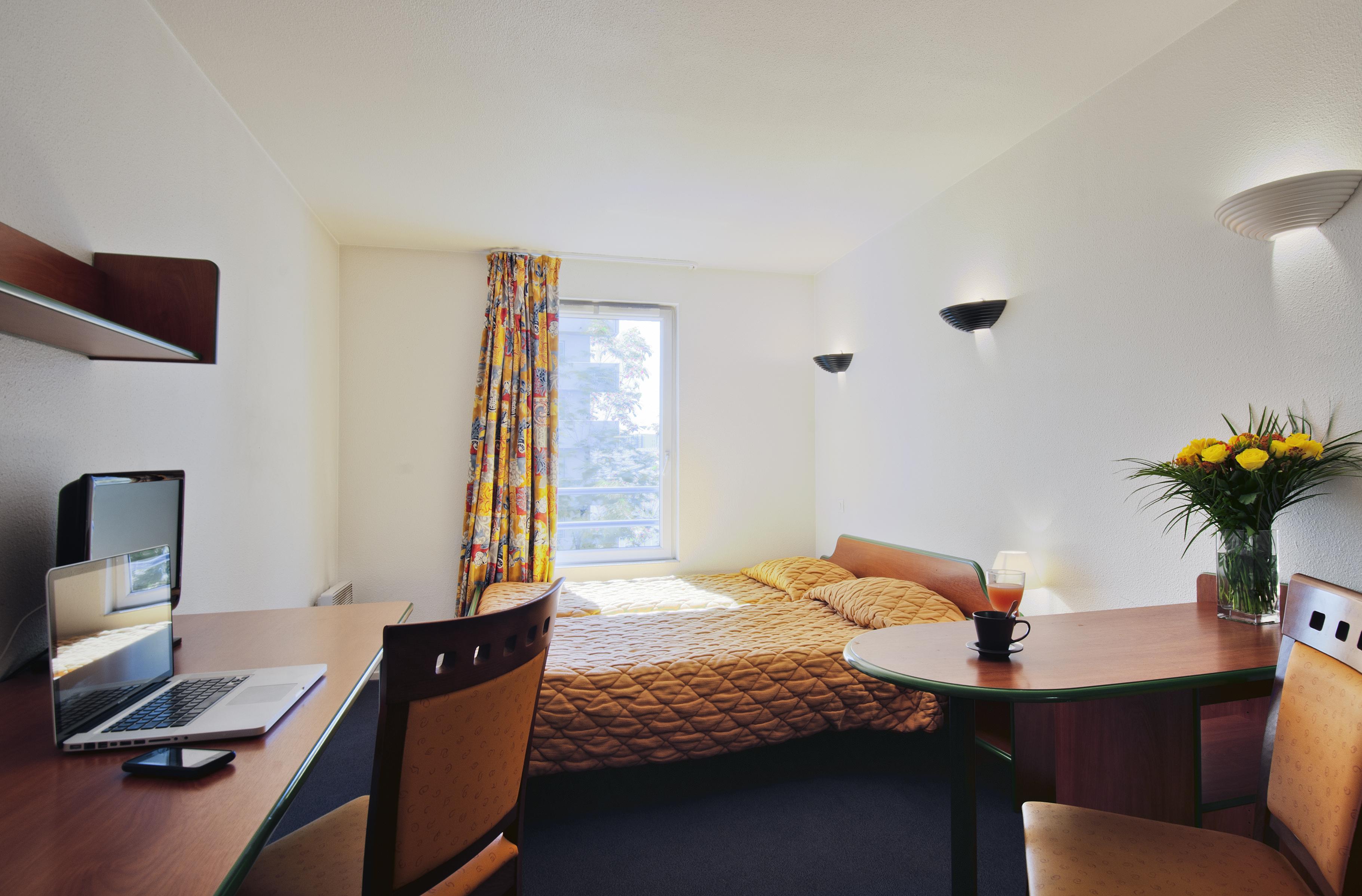 Aparthotel Adagio Access La Defense - Leonard De Vinci Courbevoie Kültér fotó