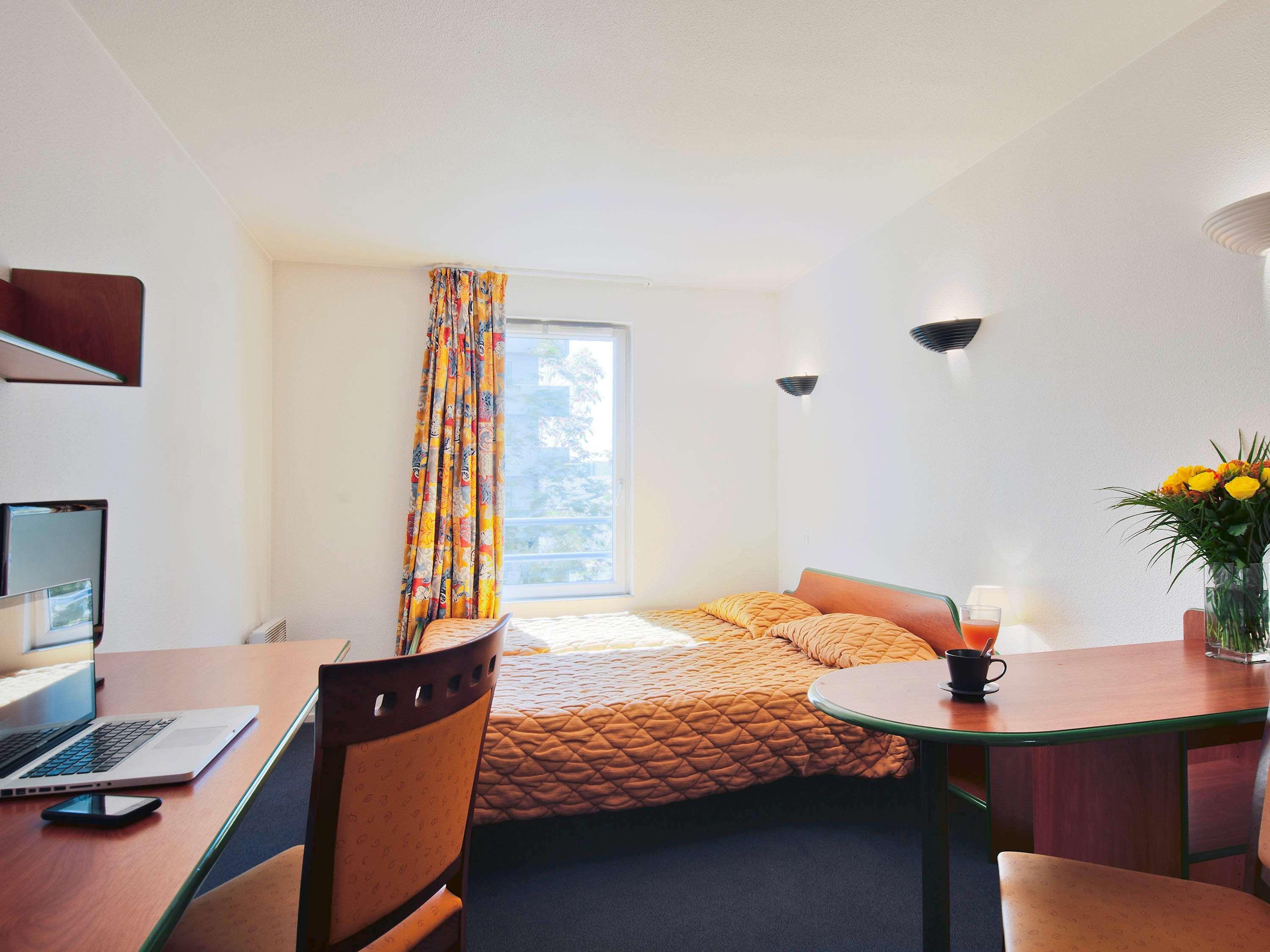 Aparthotel Adagio Access La Defense - Leonard De Vinci Courbevoie Kültér fotó