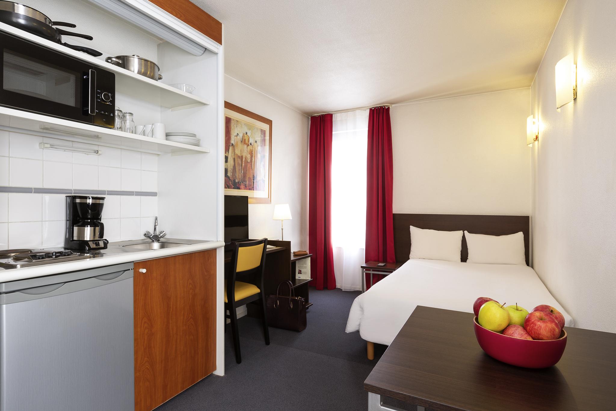 Aparthotel Adagio Access La Defense - Leonard De Vinci Courbevoie Kültér fotó