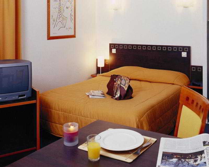 Aparthotel Adagio Access La Defense - Leonard De Vinci Courbevoie Szoba fotó
