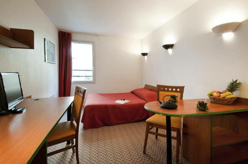 Aparthotel Adagio Access La Defense - Leonard De Vinci Courbevoie Kültér fotó